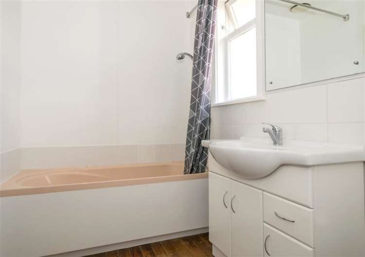 8 Bythell Street Redwoodtown_6