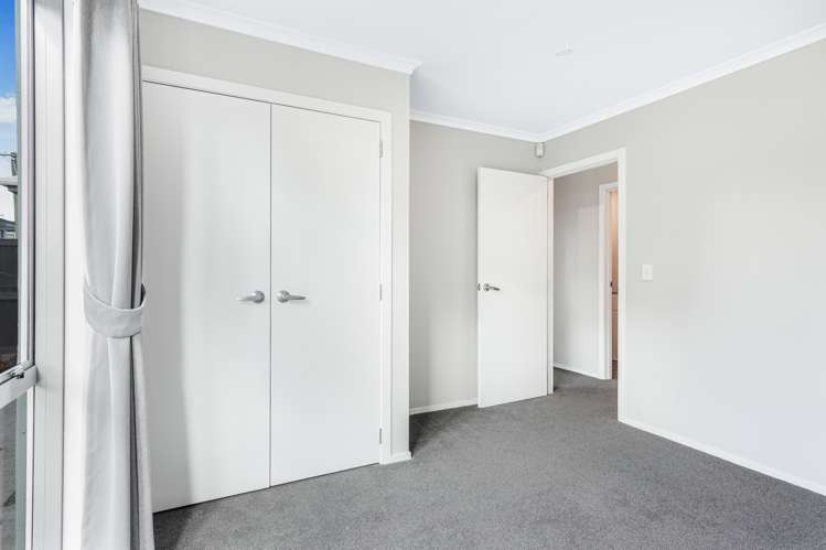 198d Old Farm Road Hamilton East_17