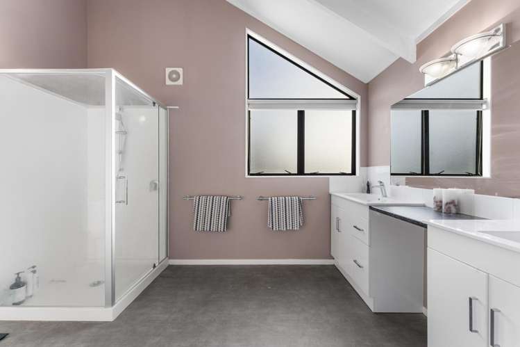 36 Lochend Place Highland Park_9