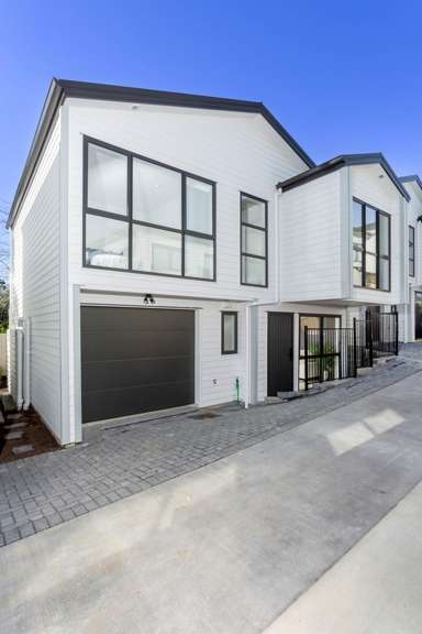 3/ 35 Matipo Road_1