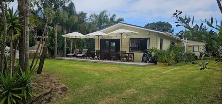 9 Aspden Place Matapouri_30