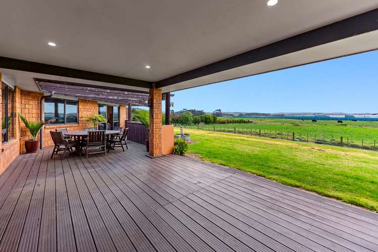 34 Taurangaruru Road Waiuku_10