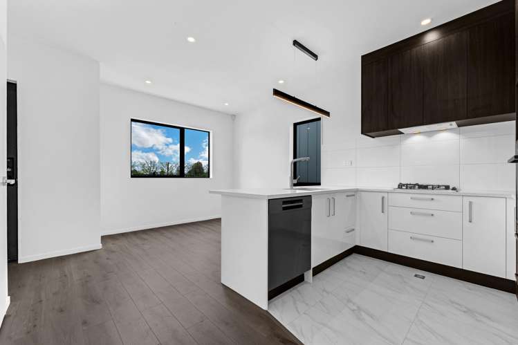 137 Grove Road Papakura_7