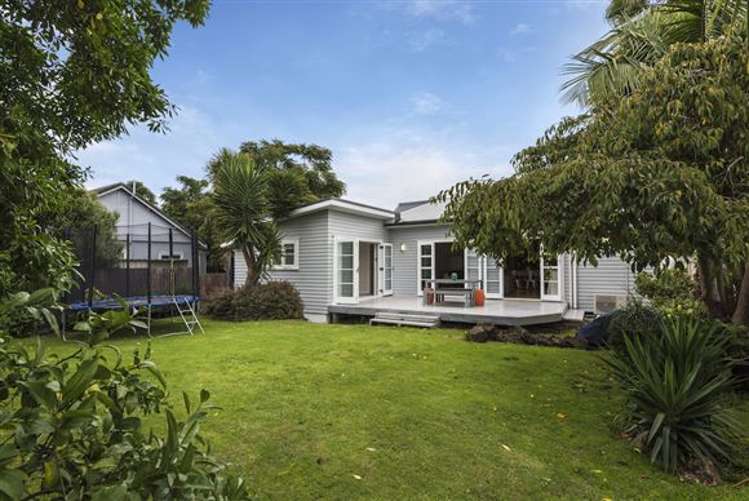 46 Mewburn Avenue Mount Eden_20