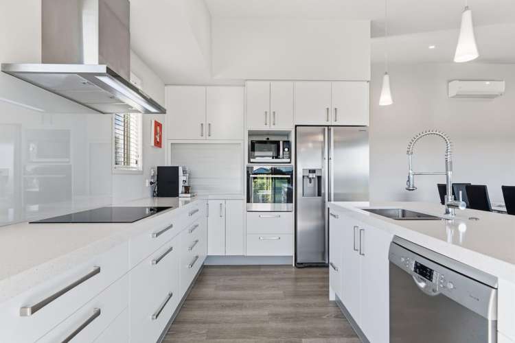 29 Harding Drive Papamoa_16