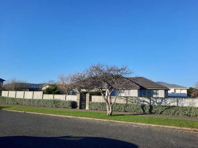 4 Bedroom Home in the Heart of Windsor