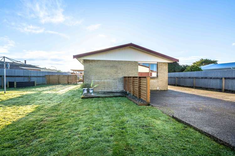 92 Dunbeath Crescent Kew_5