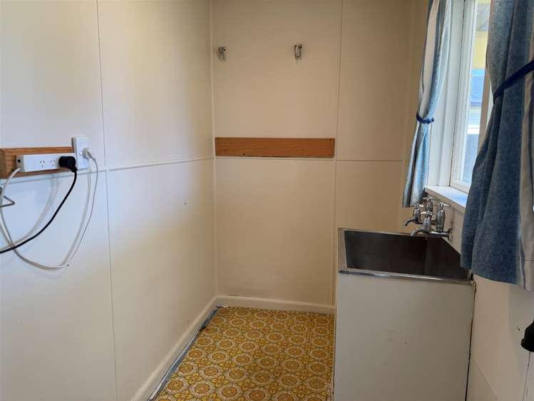 122 Preston Road Greymouth_18