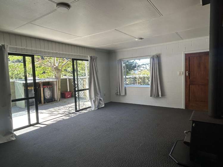 2/3 Angle Street Picton_6