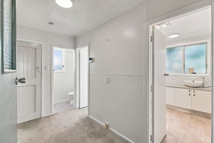 19 Carey Street Waitara_21