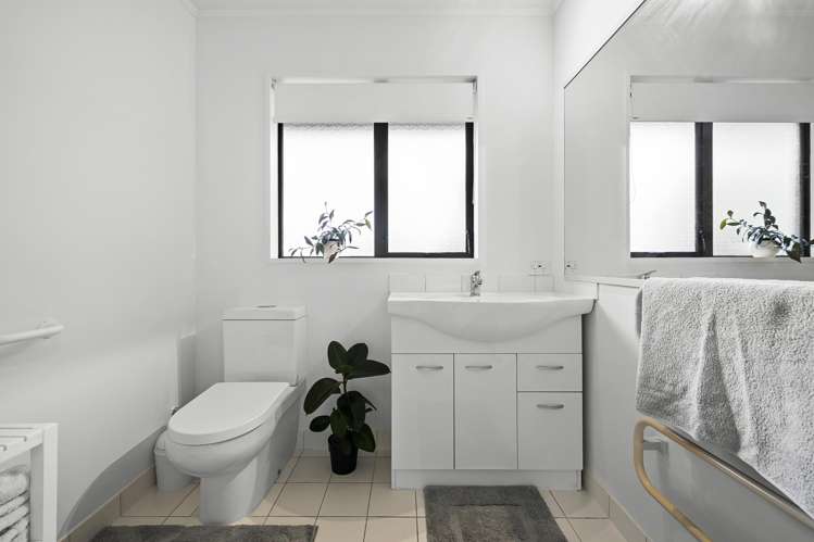 5 Villa Grove Ilam_13