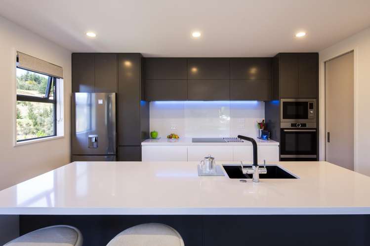 7 Longlands Street Dalefield/Wakatipu Basin_9