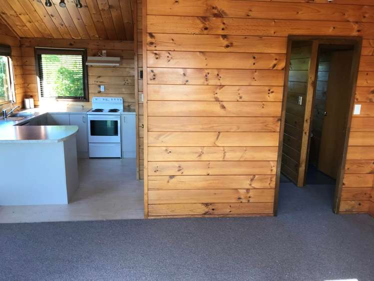 58b William Bayes Place Red Beach_5