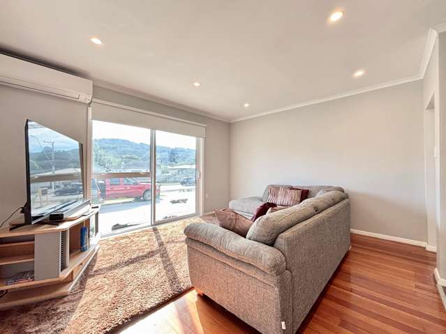 105 Main Road Wainuiomata_1