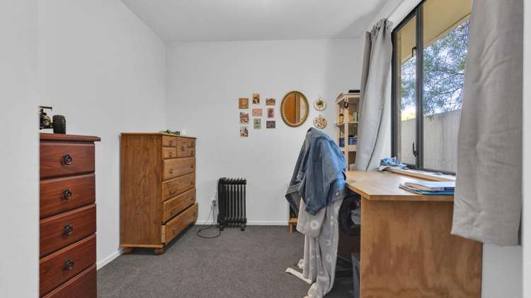 21 & 21B Ballantyne Ave Upper Riccarton_10