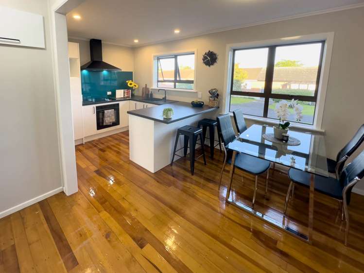 9/17 Kings Road Panmure_8