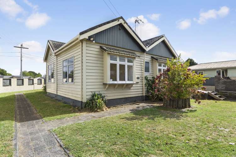 276 Fox Street Hamilton East_13