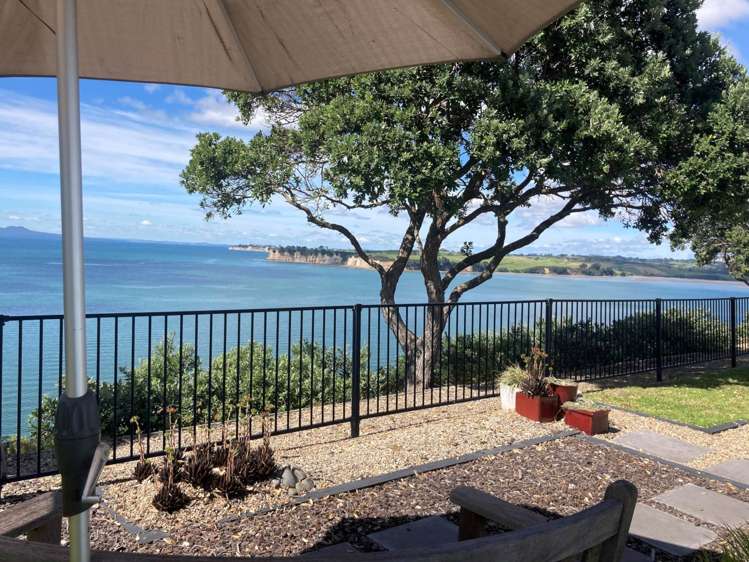 63 Hawaiian Parade Arkles Bay_18