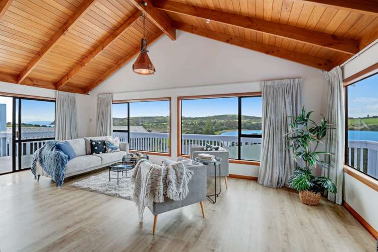 82 Shakespear Road Army Bay_5