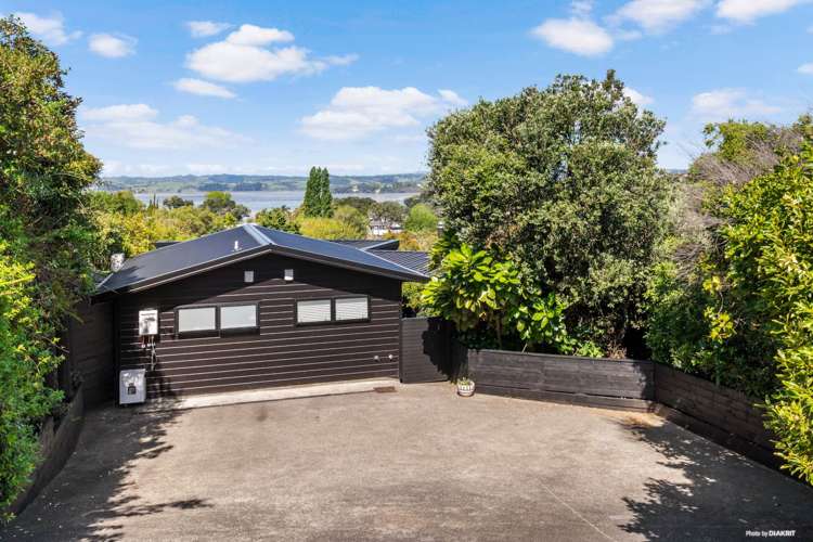 9 Fenton Terrace Cockle Bay_18