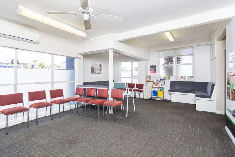 308 Lake Road Hauraki_13