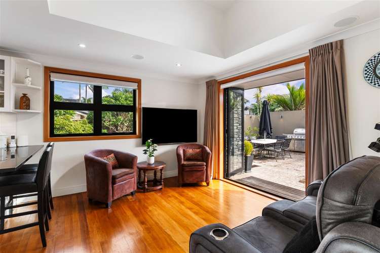 8 Eric Price Avenue Takapuna_22