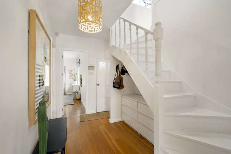 7 Niccol Avenue Narrow Neck_11