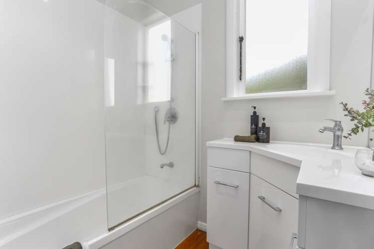 1/9 Ngaio Street Takapuna_11