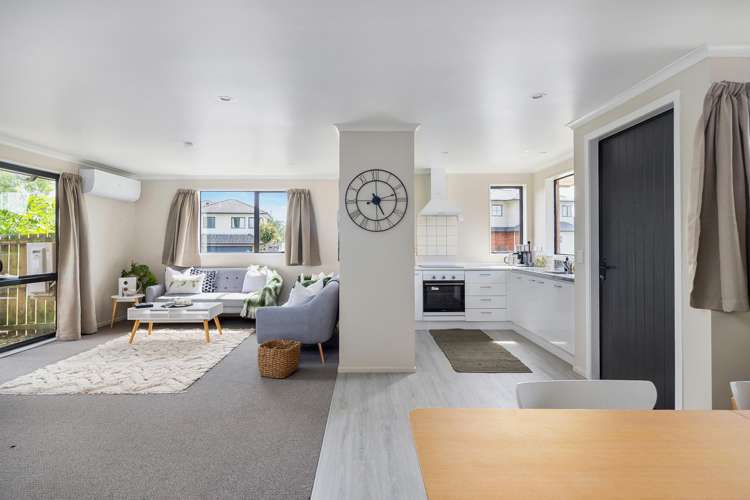 28 Misty Valley Drive Henderson_4