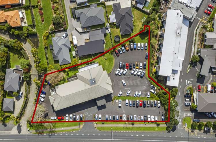 136 Whangaparaoa Road Red Beach_2