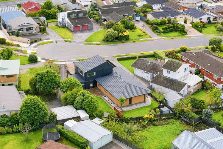 15 Salmond Place Dinsdale_41