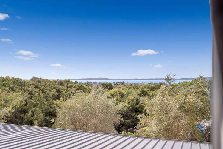 12 Liberty Crescent Beachlands_34