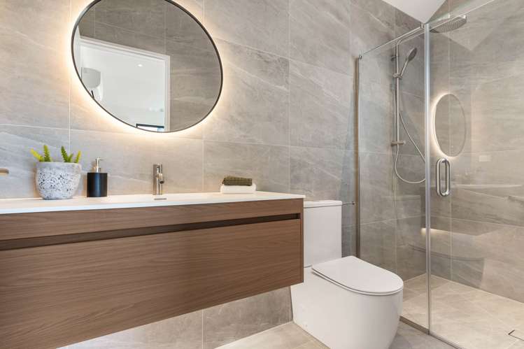 26-28 Weybridge Crescent Glen Innes_14
