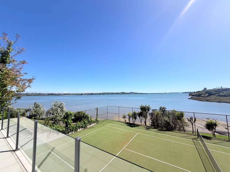 104 Bramley Drive Farm Cove_10