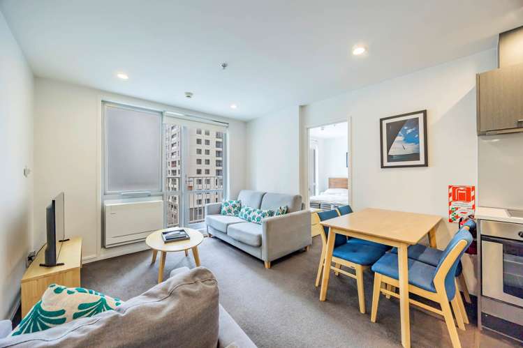 701/74 Albert Street_0