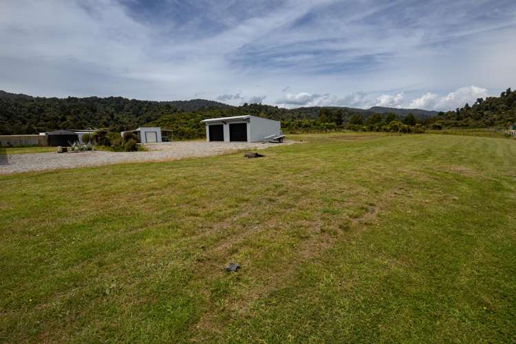 303b Marsden Road Kaiata_18