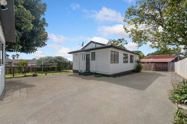 20A McKinstry Avenue Mangere East_21