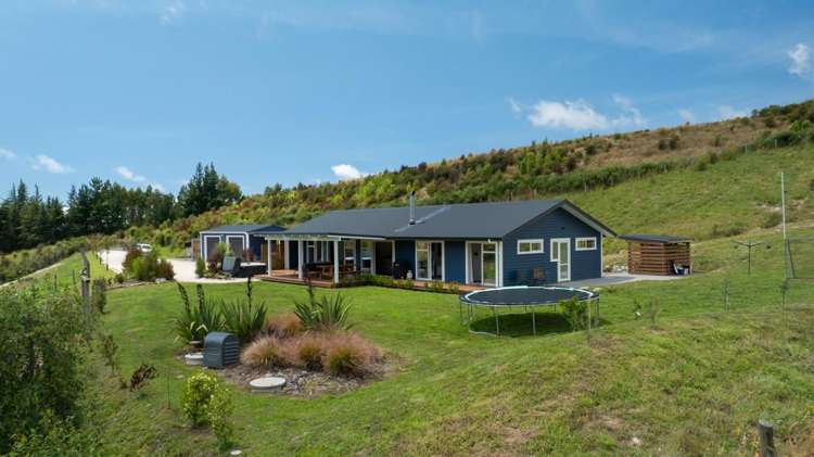 230 Stringer Road Upper Moutere_24