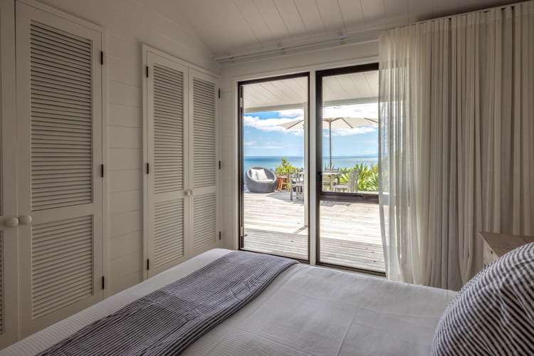 394 Sea View Road Onetangi_14