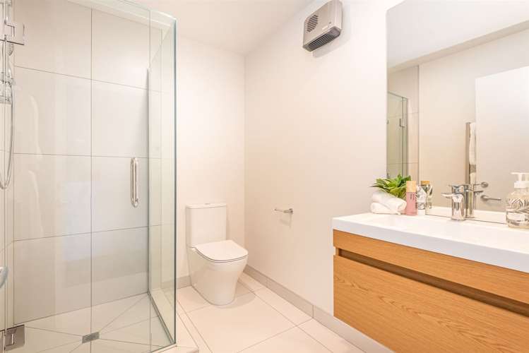 136 Seaview Road New Brighton_17