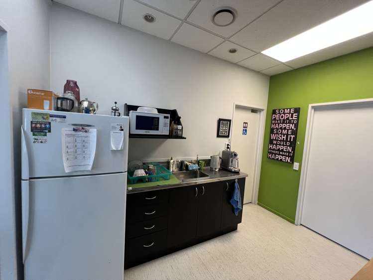 Unit 4/35 Allens Road East Tamaki_3