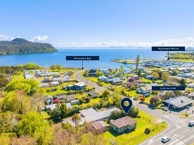 Classic kiwiana by the Lake