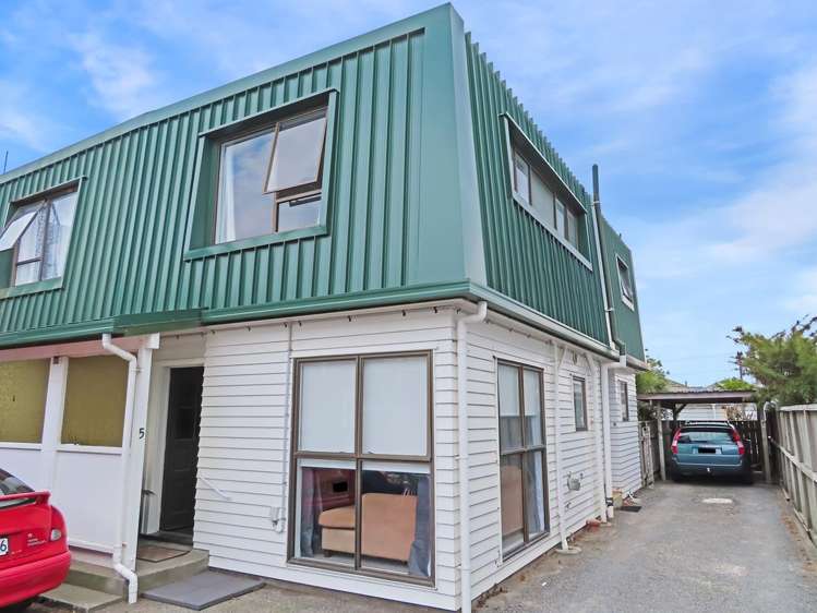 5/103 Rongotai Road_0