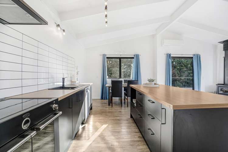 718 Loburn Whiterock Road Loburn_4