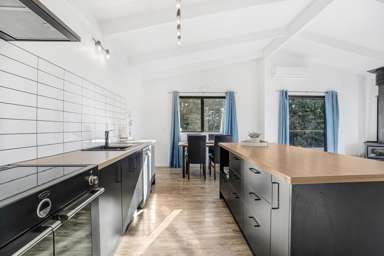 718 Loburn Whiterock Road_4