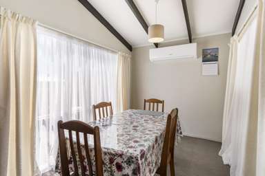 6/69 Kenderdine Road_4