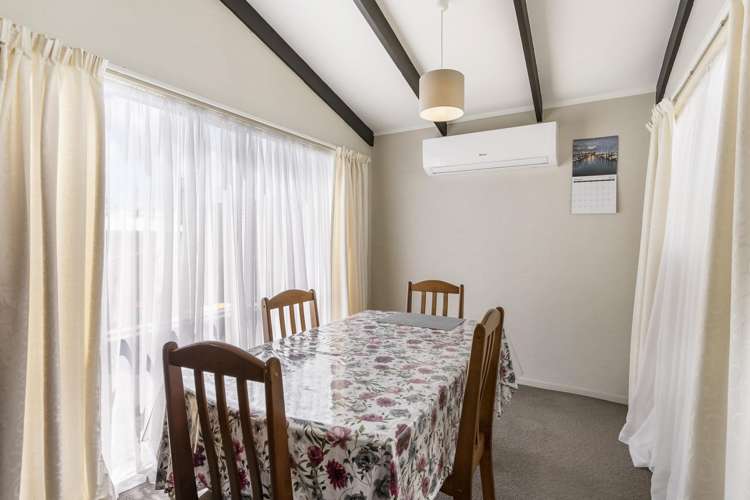 6/69 Kenderdine Road_5