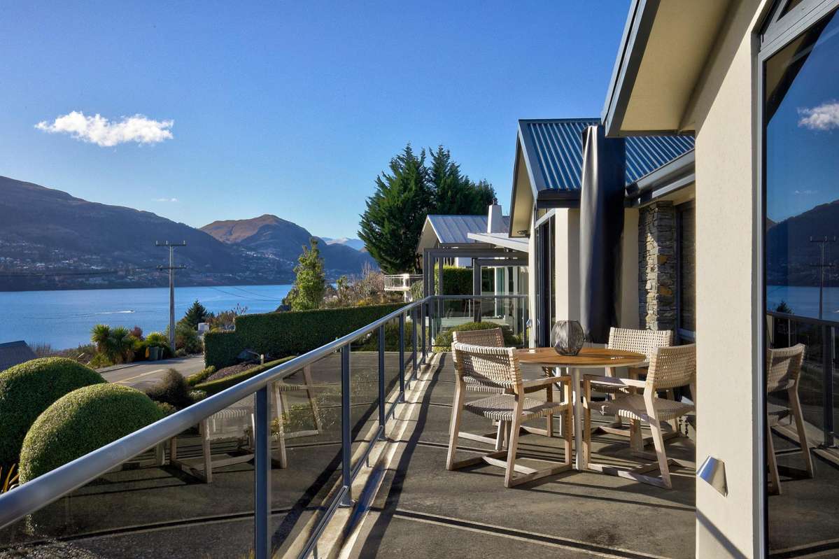 660 Peninsula Road_2