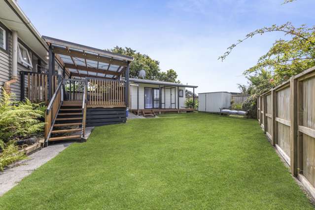 15 Waikaremoana Place Pakuranga Heights_3