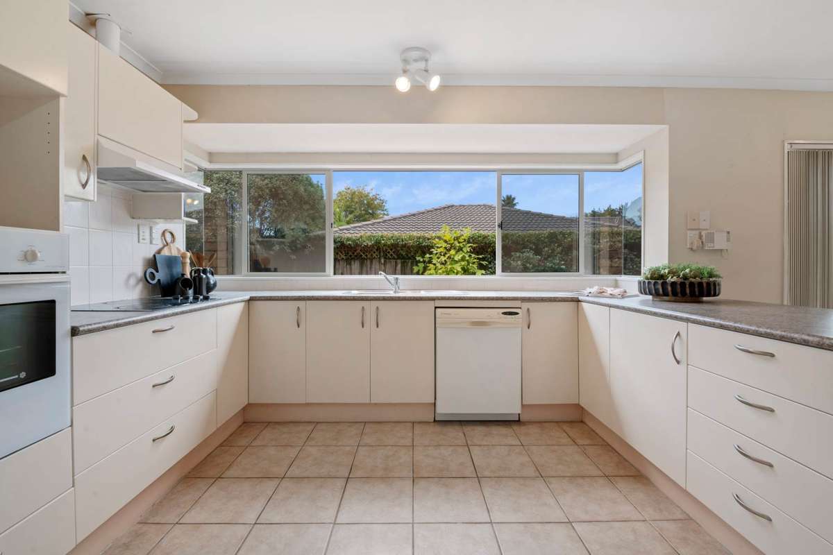 22 Vanderbilt Parade_3